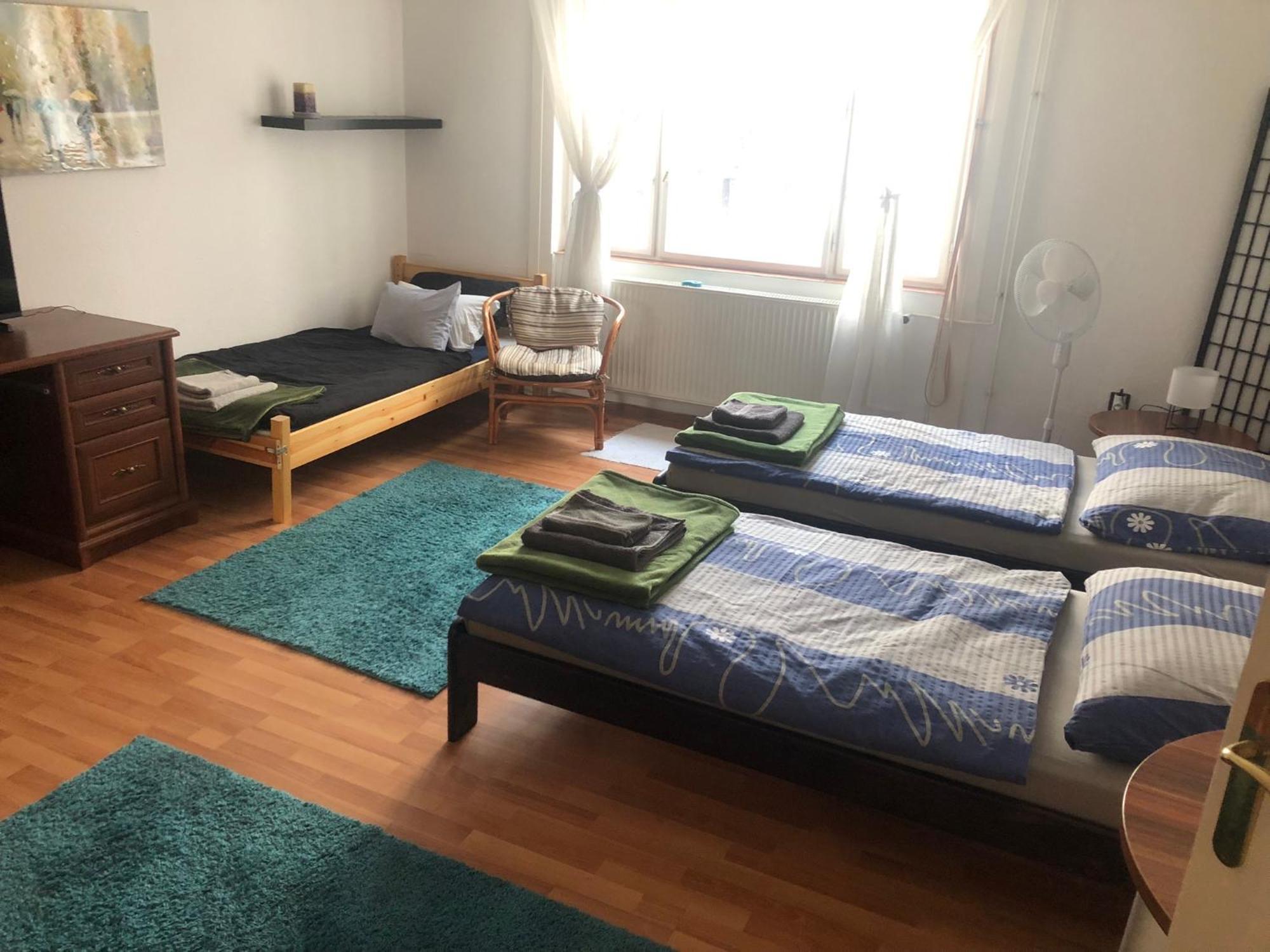 Kriszti Appartement Boedapest Buitenkant foto